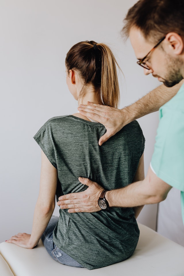 Can a Chiropractor Fix a Misaligned Spine?