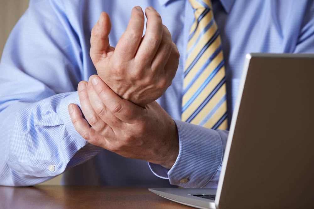 What Is Carpal Tunnel Syndrome, and What Are Its Symptoms?
